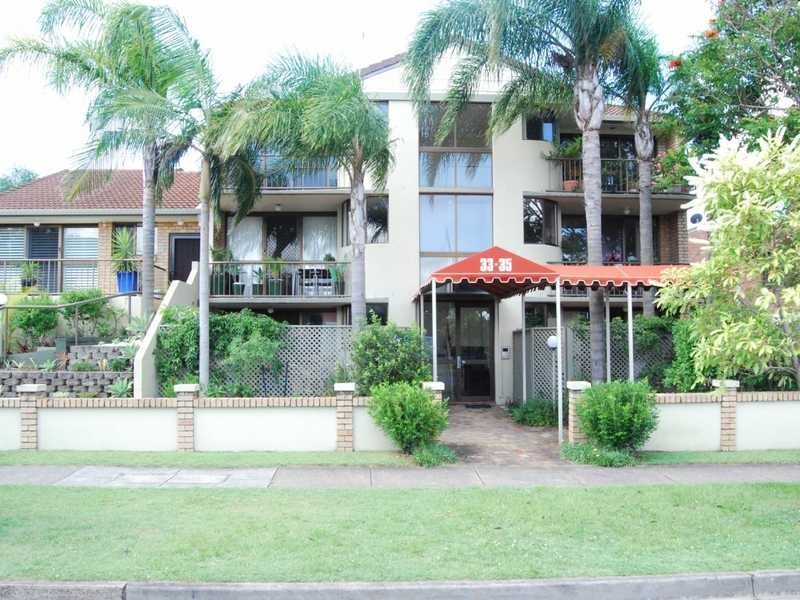 7/33-35 Whiting Street, Labrador QLD 4215