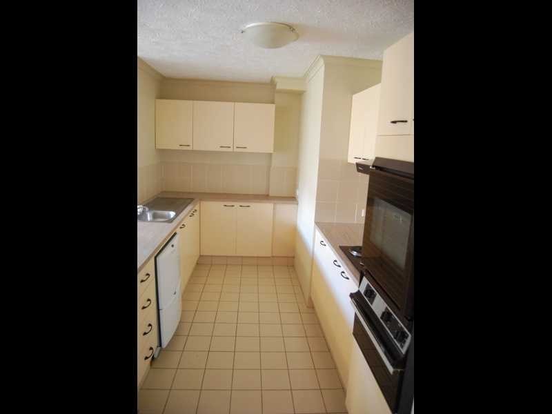 7/33-35 Whiting Street, Labrador QLD 4215