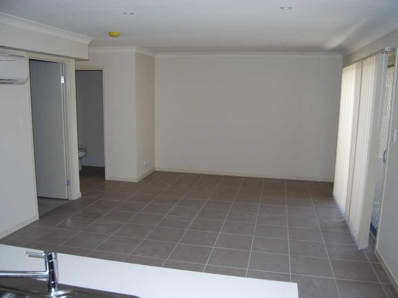 3/136-138 Central Street, Labrador QLD 4215