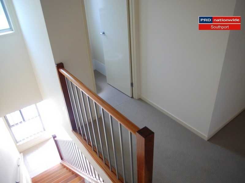 4/136-138 Central Street, Labrador QLD 4215