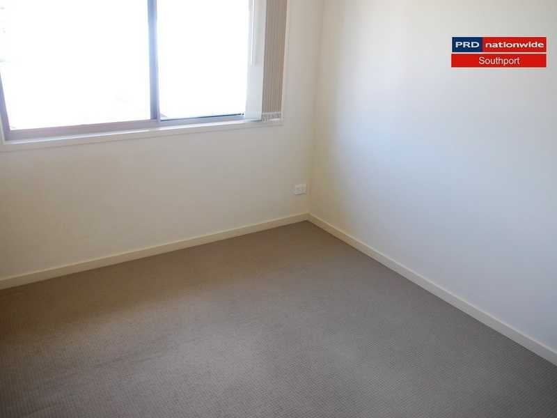 4/136-138 Central Street, Labrador QLD 4215