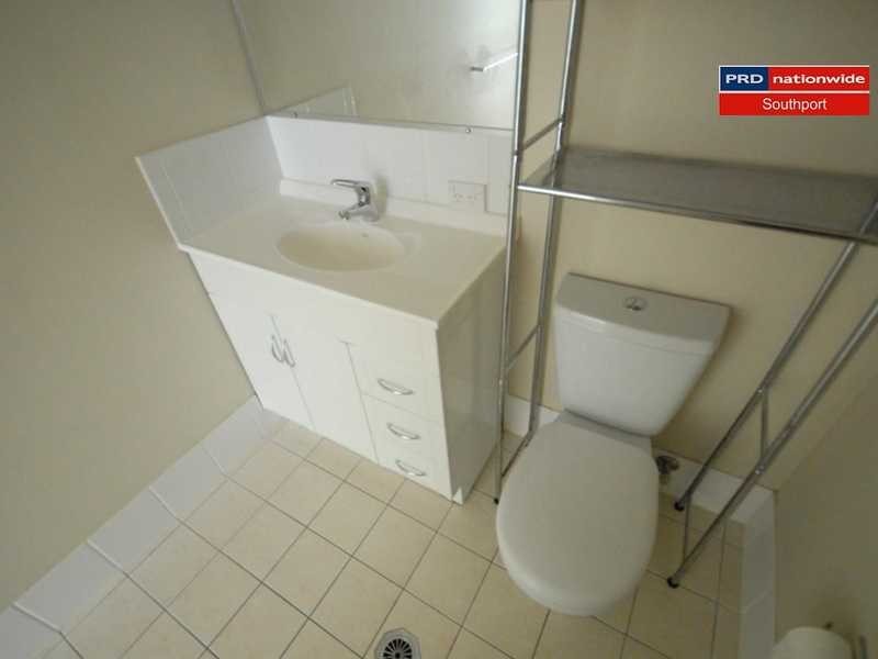 Unit 3/17 Lather Street, Southport QLD 4215