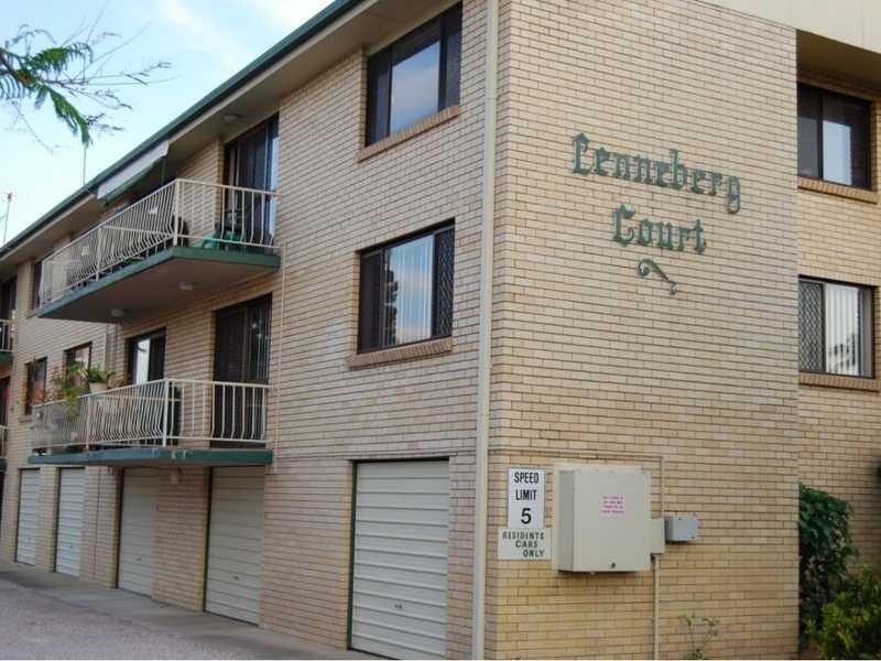 3/39 Lenneberg Street, Southport QLD 4215