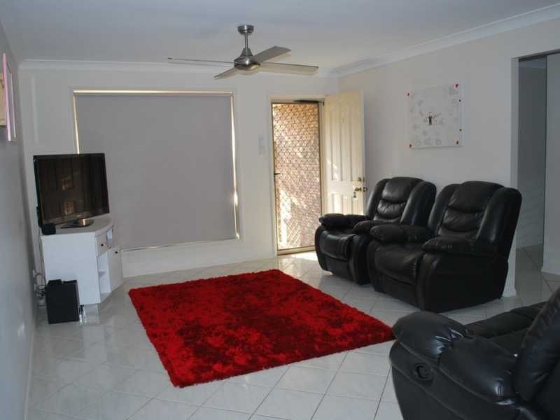 Unit 1/5 Pamela Court, Labrador QLD 4215