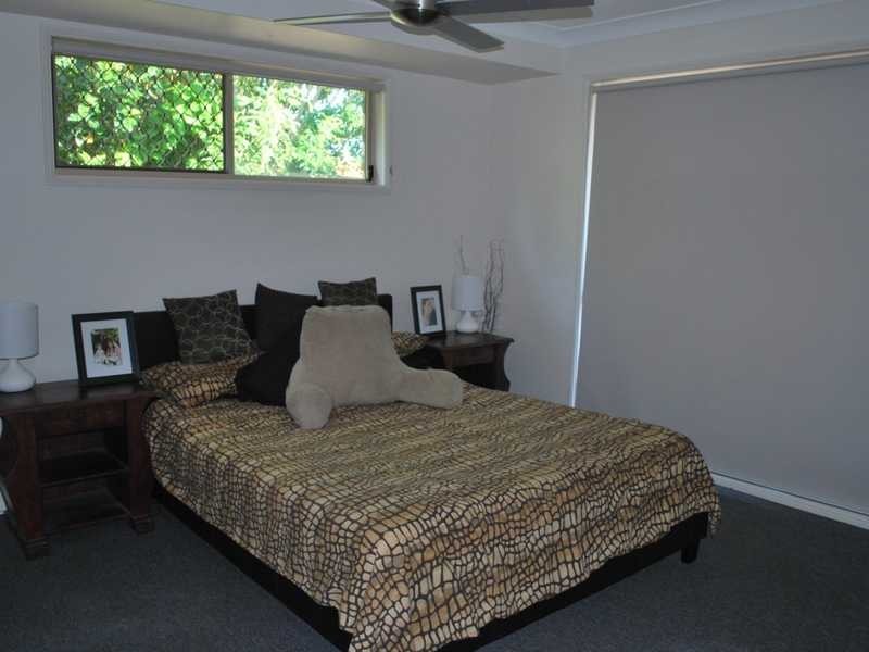 Unit 1/5 Pamela Court, Labrador QLD 4215