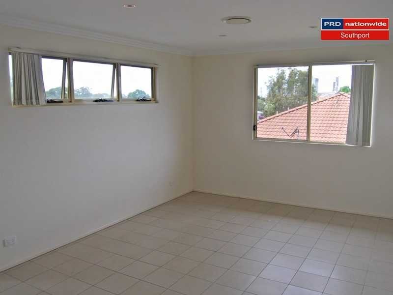 6/4-6 Locke Street, Southport QLD 4215