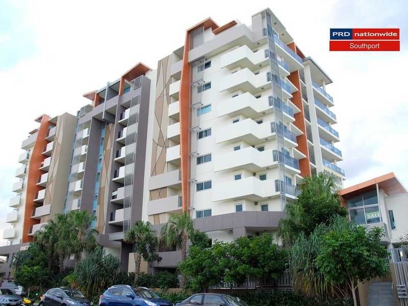 Unit 14/53 Darrambal Street, Chevron Island QLD 4217