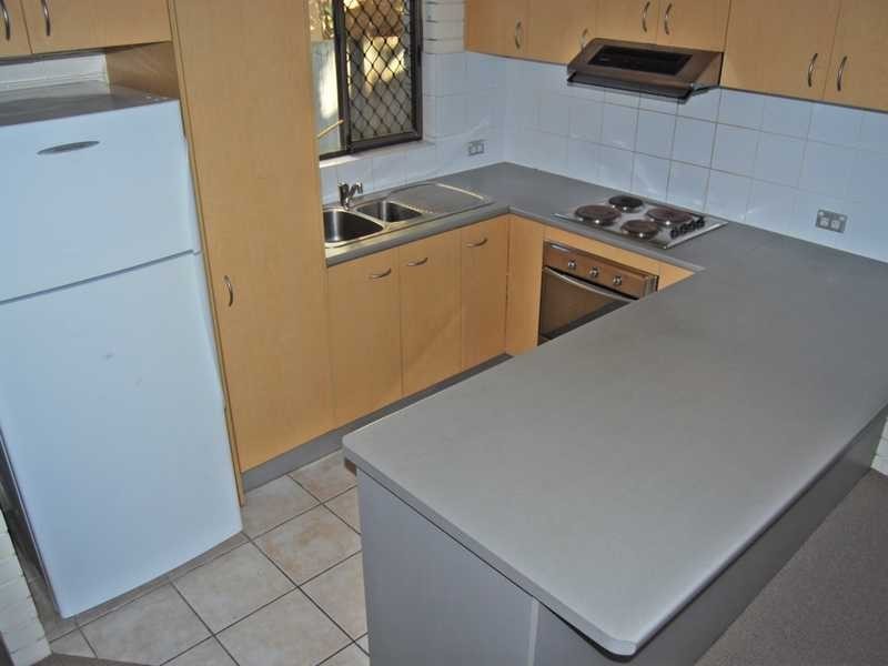 Unit 3/16 Markwell Avenue, Surfers Paradise QLD 4217