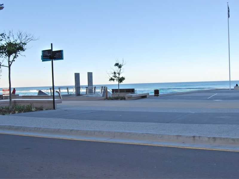 Unit 3/16 Markwell Avenue, Surfers Paradise QLD 4217