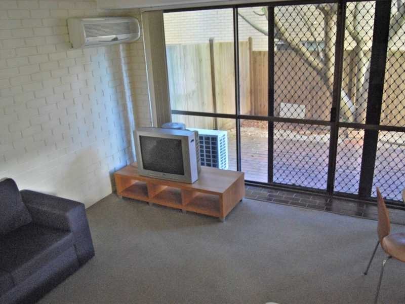 Unit 3/16 Markwell Avenue, Surfers Paradise QLD 4217