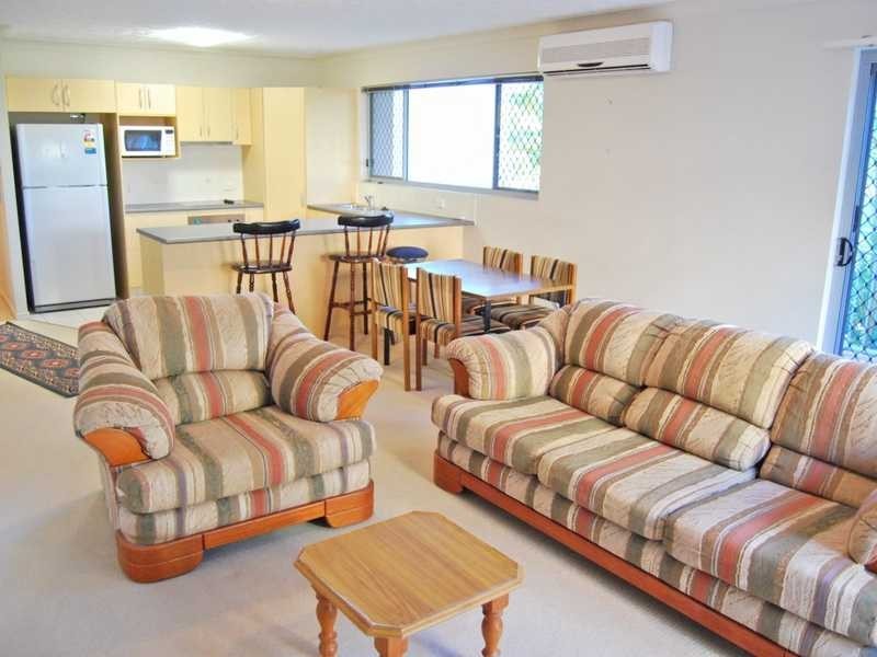 Unit 3/160 High Street, Southport QLD 4215