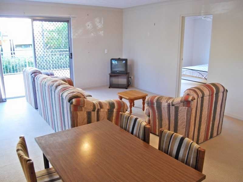 Unit 3/160 High Street, Southport QLD 4215