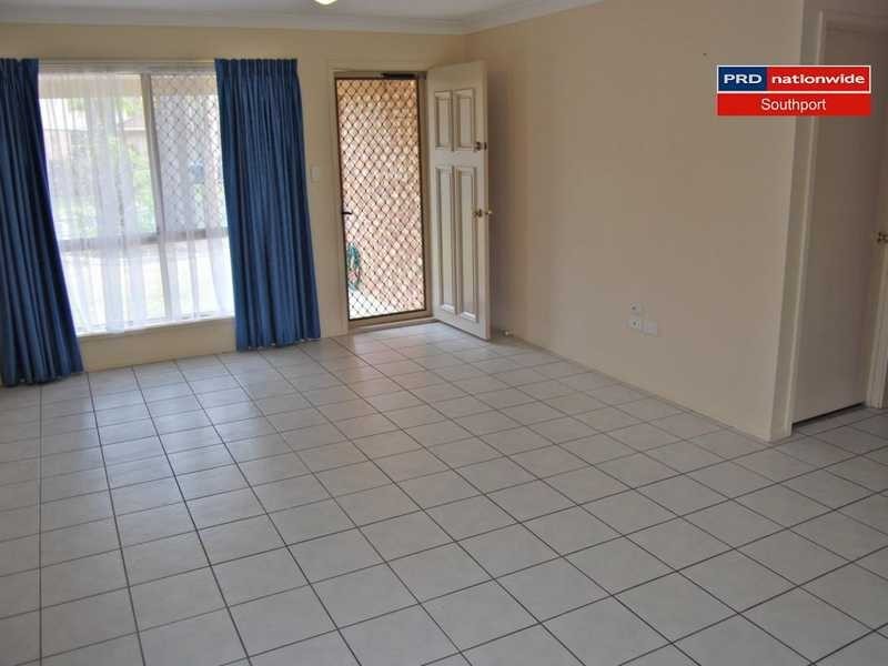 12/21 Usher Ave, Labrador QLD 4215