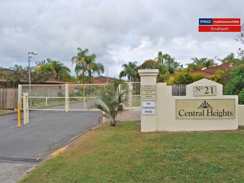 12/21 Usher Ave, Labrador QLD 4215