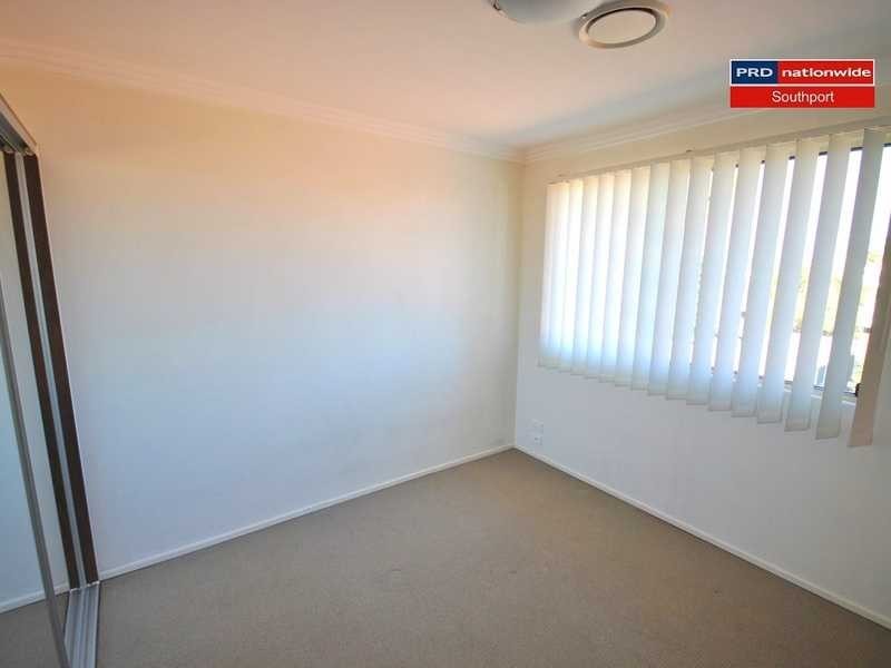 4/4-6 Locke Street, Southport QLD 4215