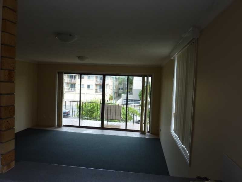 Unit 3/11 Australia Avenue, Broadbeach QLD 4218