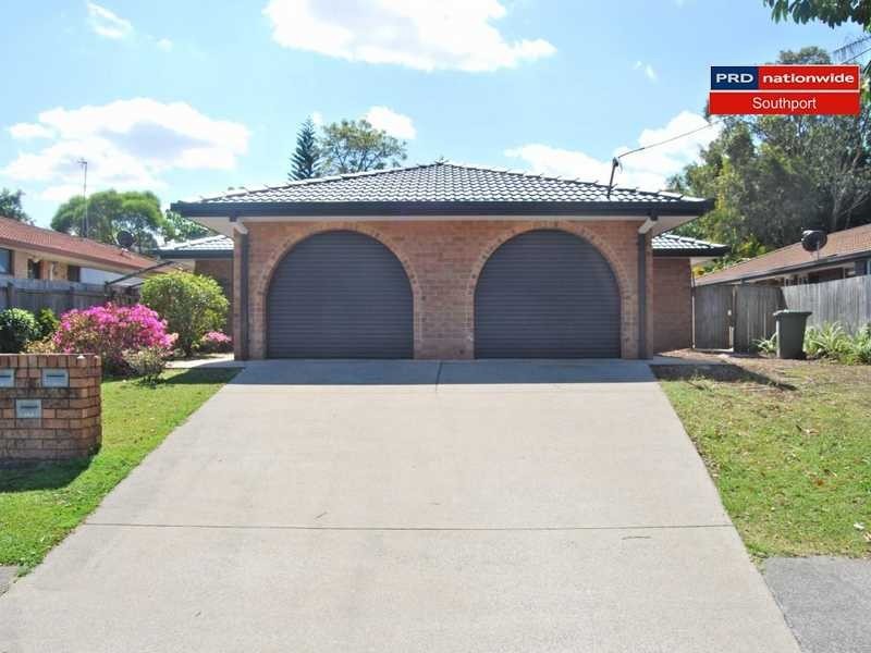1/185 Central Street, Labrador QLD 4215