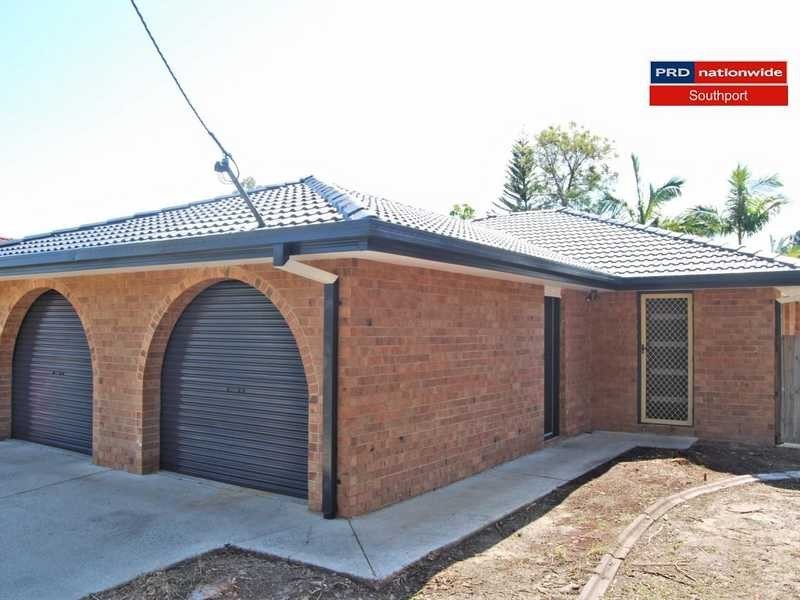 1/185 Central Street, Labrador QLD 4215