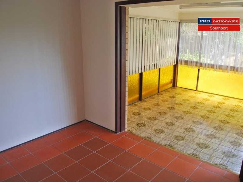 16 Myall Street, Southport QLD 4215