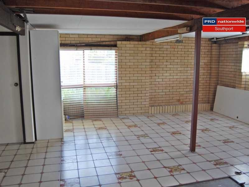 16 Myall Street, Southport QLD 4215