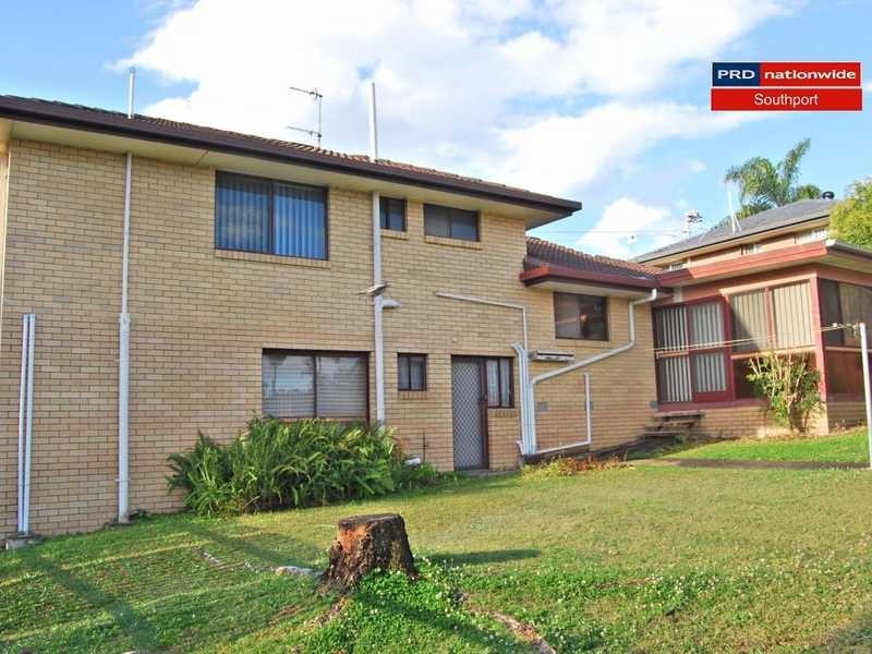 16 Myall Street, Southport QLD 4215