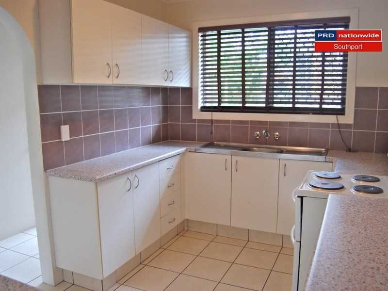 Unit 5/15 Lather Street, Southport QLD 4215