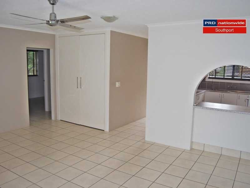 Unit 5/15 Lather Street, Southport QLD 4215