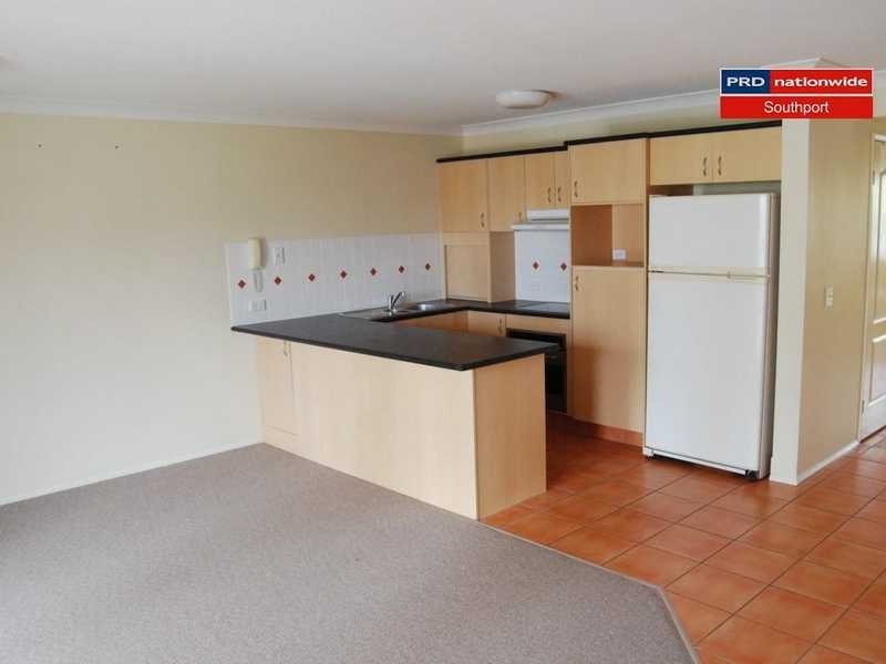 Unit 12/5 Railway Street, Southport QLD 4215