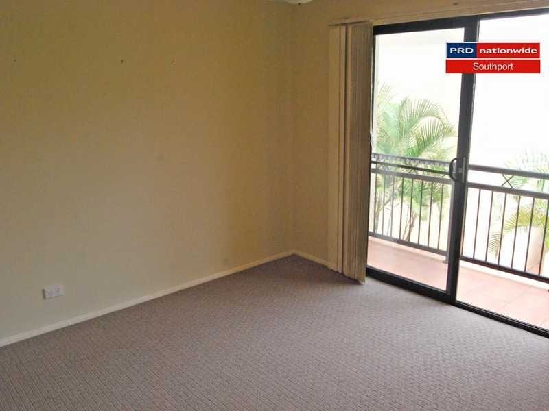 Unit 12/5 Railway Street, Southport QLD 4215