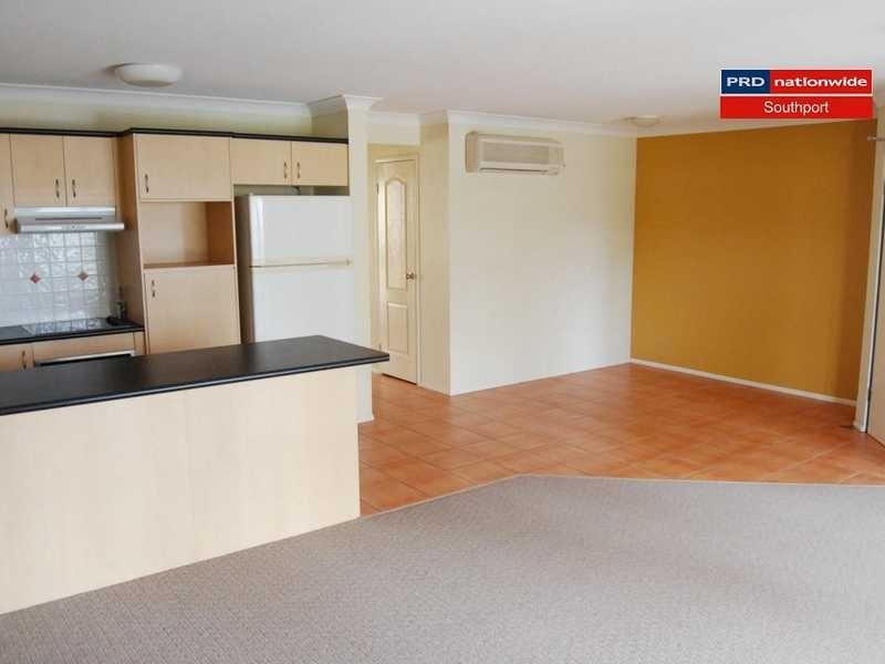 Unit 12/5 Railway Street, Southport QLD 4215