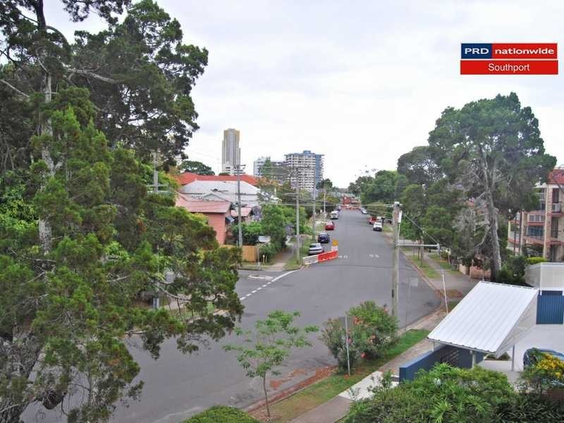 Unit 13/23 Heath Street, Southport QLD 4215