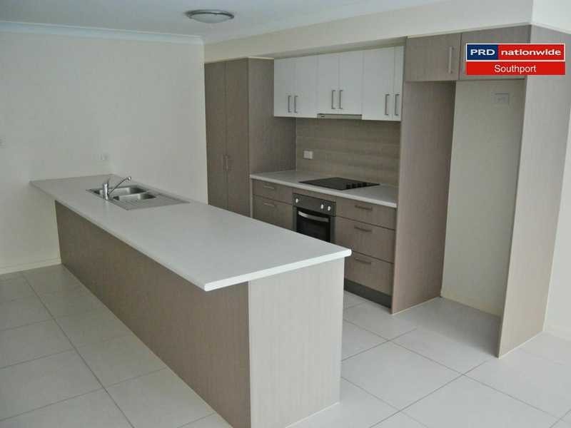 Unit 1/10 Prince Street, Southport QLD 4215