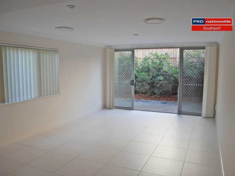 Unit 1/10 Prince Street, Southport QLD 4215