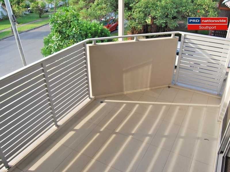 Unit 1/10 Prince Street, Southport QLD 4215