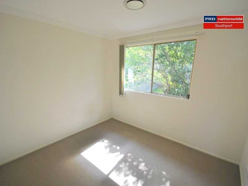 5/4-6 Locke Street, Southport QLD 4215