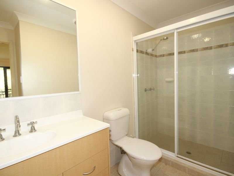 9/20 Marybeth Crescent, Molendinar QLD 4214