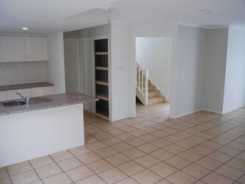 16a Loder Street, Biggera Waters QLD 4216