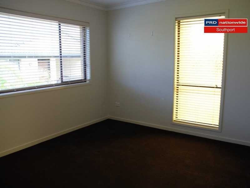 Unit 3/147 High Street, Southport QLD 4215