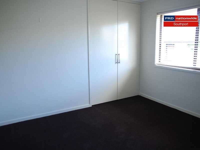Unit 3/147 High Street, Southport QLD 4215