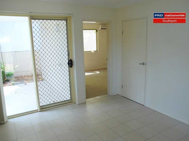 7/4-6 Locke Street, Southport QLD 4215