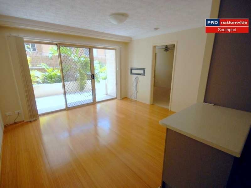 Unit 3/17 Lather Street, Southport QLD 4215