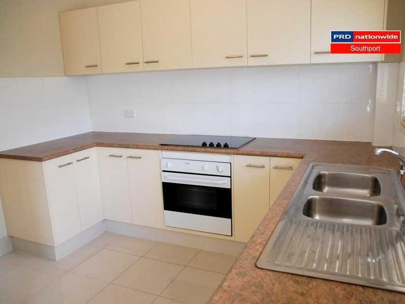 Unit 3/147 High Street, Southport QLD 4215