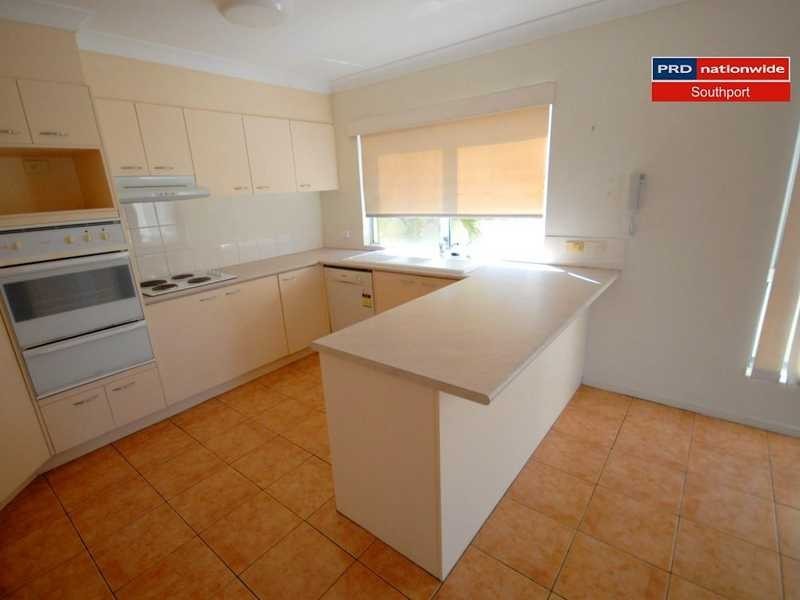 18/15 Fortuna Place, Parkwood QLD 4214