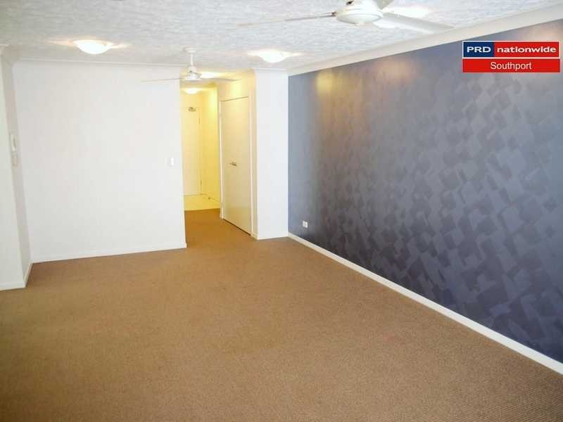 Unit 1/15-17 Lloyd Street, Southport QLD 4215