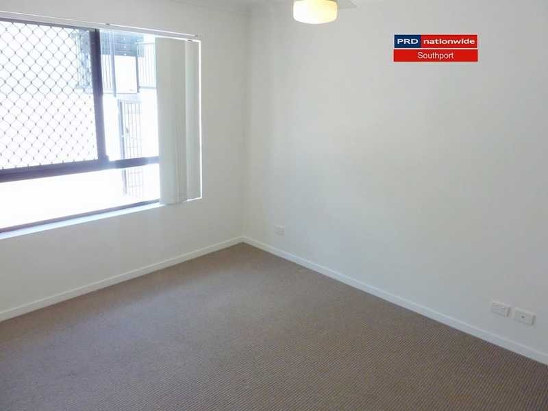 Unit 1/15-17 Lloyd Street, Southport QLD 4215