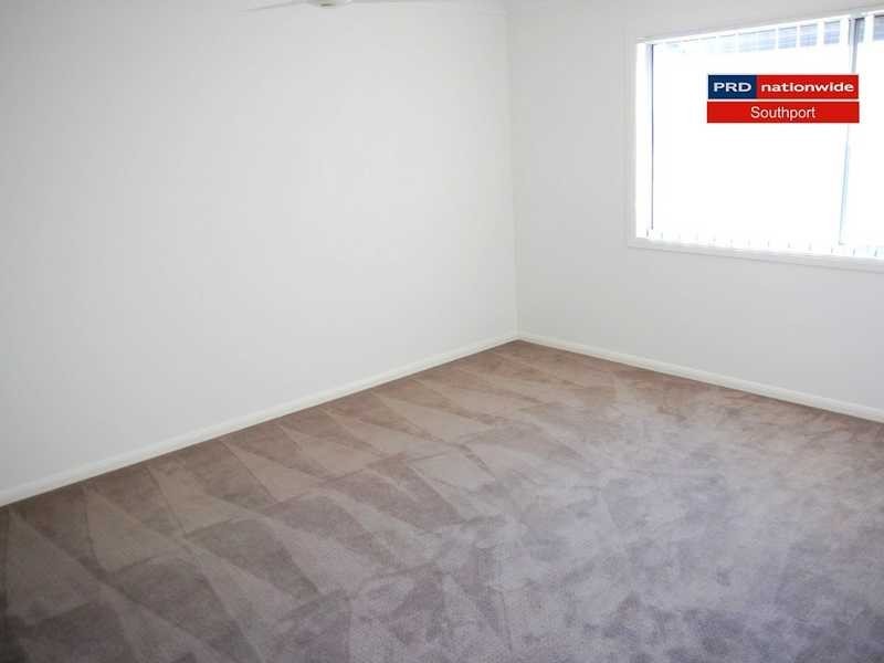 53 Sickle Avenue, Hope Island QLD 4212