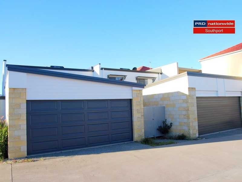 53 Sickle Avenue, Hope Island QLD 4212