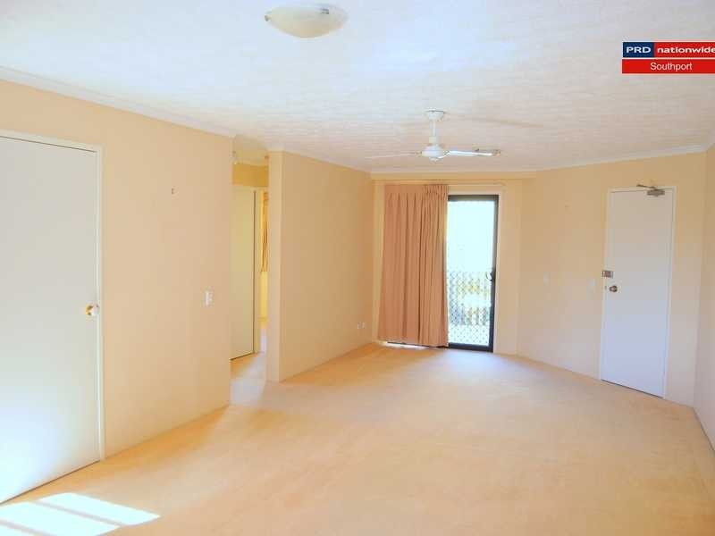 Unit 8/13-15 Johnston Street, Southport QLD 4215