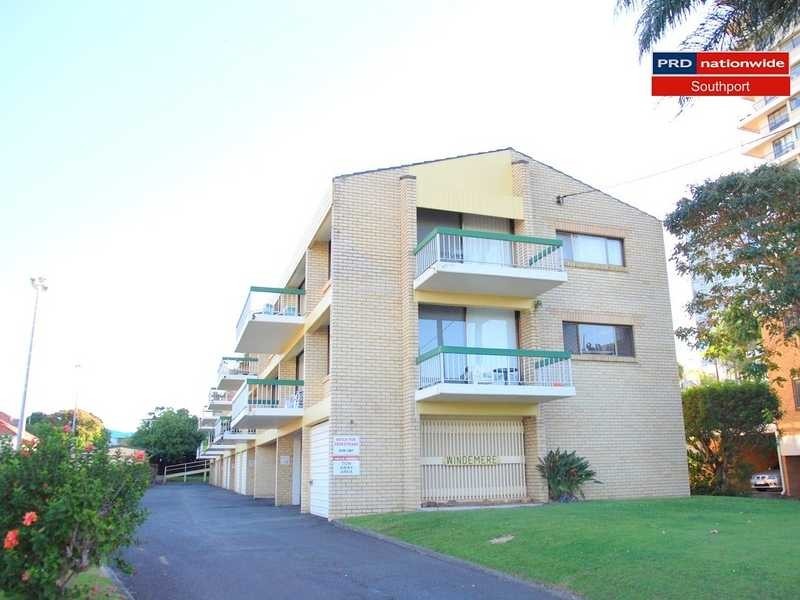 Unit 9/2 Marine Parade, Southport QLD 4215