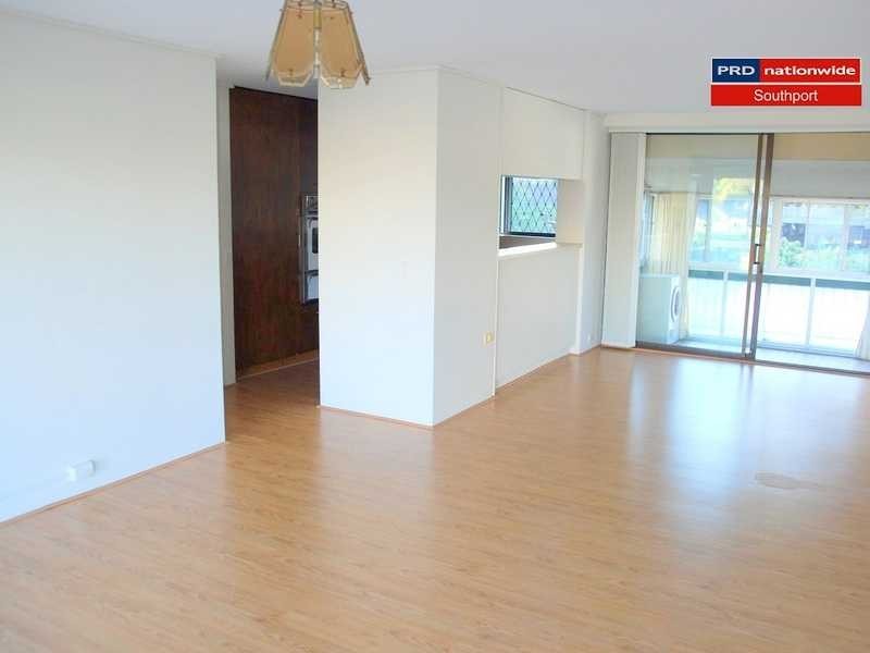 Unit 9/2 Marine Parade, Southport QLD 4215